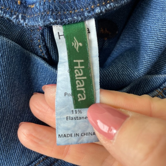 Halara Flex High Waisted Crossover flare leg jeans LP Blue Stretch Style DMVQ8 - Picture 2 of 9